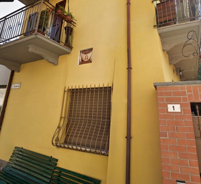 SETTIMO ROTTARO (To). Immagine sindonica su edificio privato in via Corsera 1.