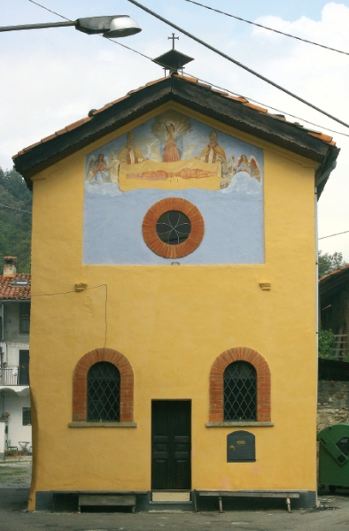 LEVONE (To). Cappella di S. Antonio abate e di San Michele. Frazione Fornaci. Affresco sindonico in facciata.