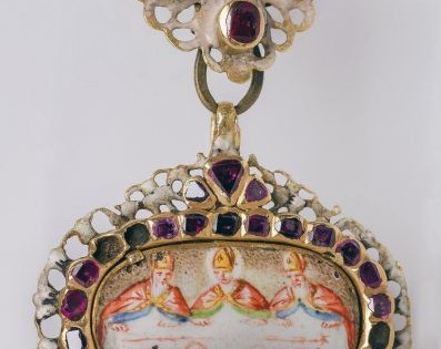 TORINO. Museo della Sindone, pendente con la Sindone, XVI secolo.