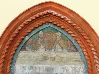 PINEROLO (TO). Duomo di san Donato, con affresco sindonico in facciata.