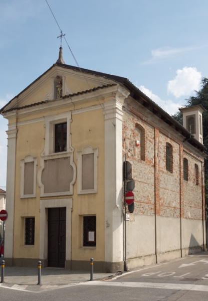 SAN MAURIZIO CANAVESE (To). Chiesa di san Rocco, con affresco sindonico scomparso.